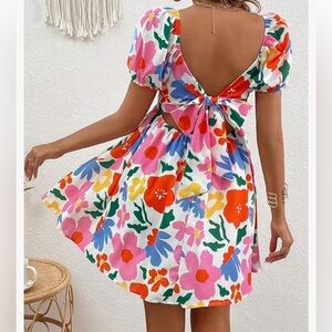 SHEIN Vacay Women Boho Holiday Floral
Red blue Orange Casual Dress Large NWT